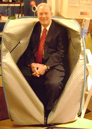 relax far infrared sauna
                              open