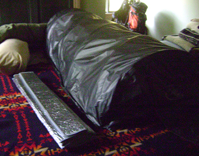 lie
                          down sauna on bed, reflecting matt on left