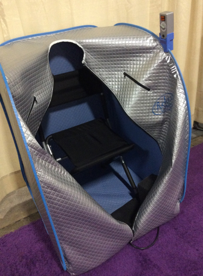 relax far infrared sauna

                    showing chair and radiator